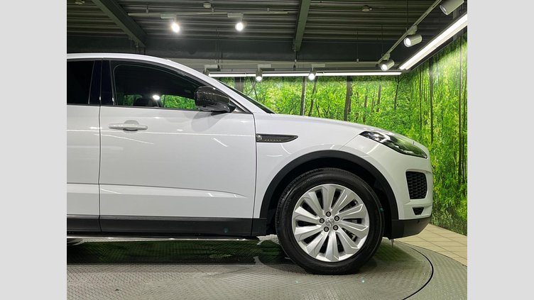 2017 認定中古車 Jaguar E-Pace ユーロン ホワイト P250 オートマチック全輪駆動 S