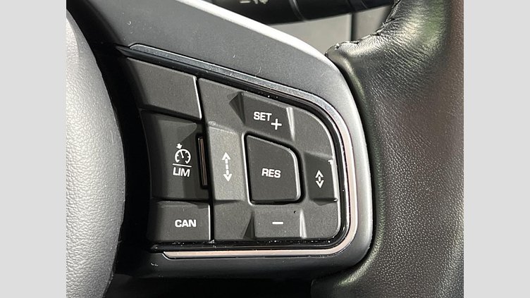 2017 認定中古車 Jaguar E-Pace ユーロン ホワイト P250 オートマチック全輪駆動 S