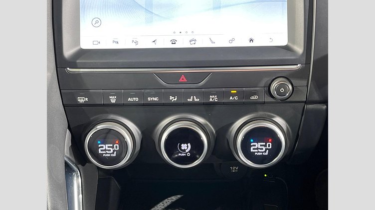2017 認定中古車 Jaguar E-Pace ユーロン ホワイト P250 オートマチック全輪駆動 S