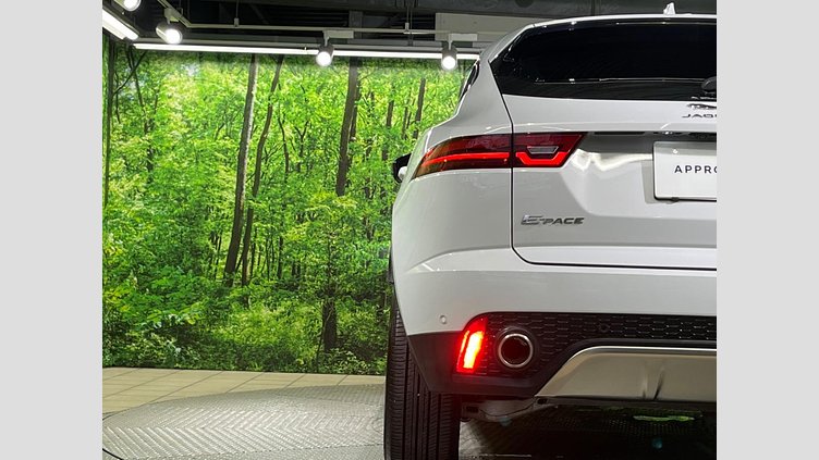 2017 認定中古車 Jaguar E-Pace ユーロン ホワイト P250 オートマチック全輪駆動 S