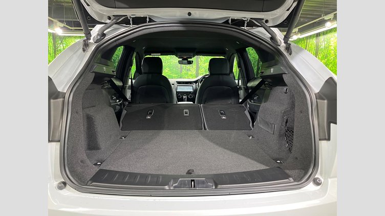 2017 認定中古車 Jaguar E-Pace ユーロン ホワイト P250 オートマチック全輪駆動 S