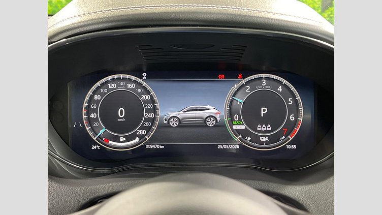 2024 認定中古車 Jaguar E-Pace オストゥーニパールホワイト P300eプラグインハイブリッド（ガソリン） R-DYNAMIC HSE