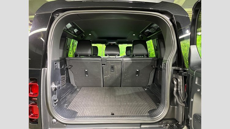 2023 認定中古車 Land Rover Defender 110 アイガーグレイ D300 AWD（AT） X-DYNAMIC SE