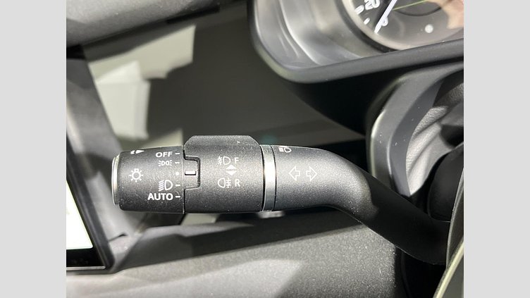 2023 認定中古車 Land Rover Defender 110 アイガーグレイ D300 AWD（AT） X-DYNAMIC SE