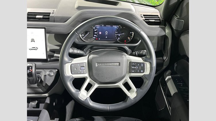 2023 認定中古車 Land Rover Defender 110 アイガーグレイ D300 AWD（AT） X-DYNAMIC SE