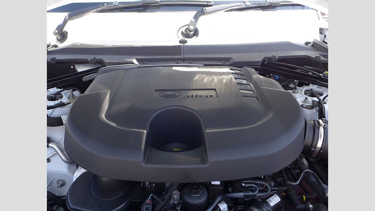 2025 認定中古車 Land Rover Defender 110 フジホワイト D350 ディーゼルマイルドハイブリッド X-Dynamic HSE