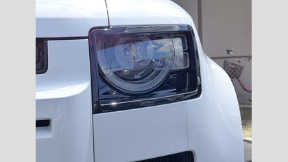 Defender 110 4