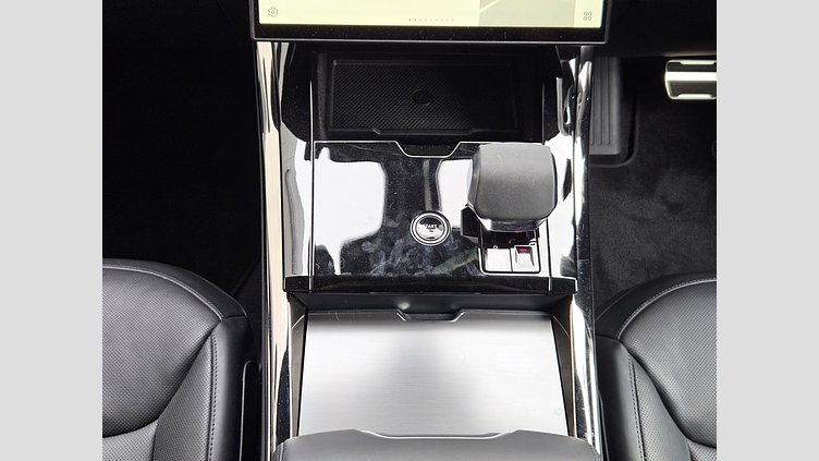 2023 認定中古車 Land Rover Range Rover Sport フィレンツェレッド D300マイルドハイブリッド スタンダードホイールベース Dynamic SE