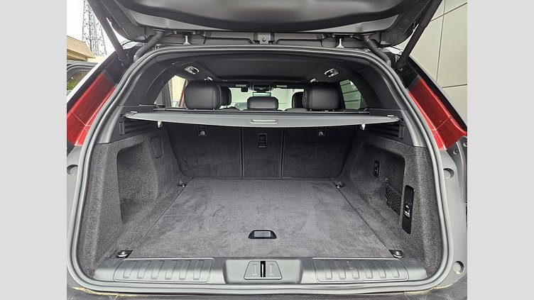 2023 認定中古車 Land Rover Range Rover Sport フィレンツェレッド D300マイルドハイブリッド スタンダードホイールベース Dynamic SE