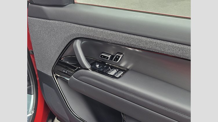 2023 認定中古車 Land Rover Range Rover Sport フィレンツェレッド D300マイルドハイブリッド スタンダードホイールベース Dynamic SE