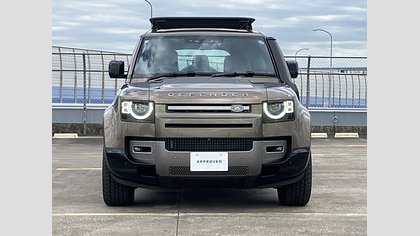 Defender 130 1