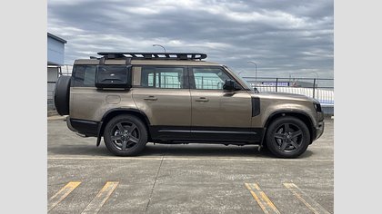 Defender 130 3