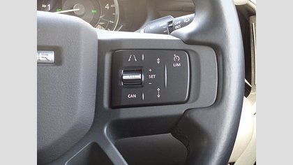 Defender 110 23
