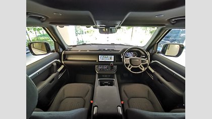 Defender 110 3