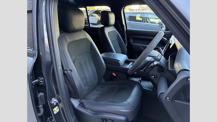 2023 認定中古車 Land Rover Defender 110 カルパチアングレイ P525 AWD (AT) V8 CARPATHIAN EDITION