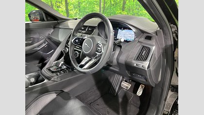 E-Pace 18