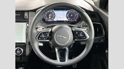 E-Pace 31