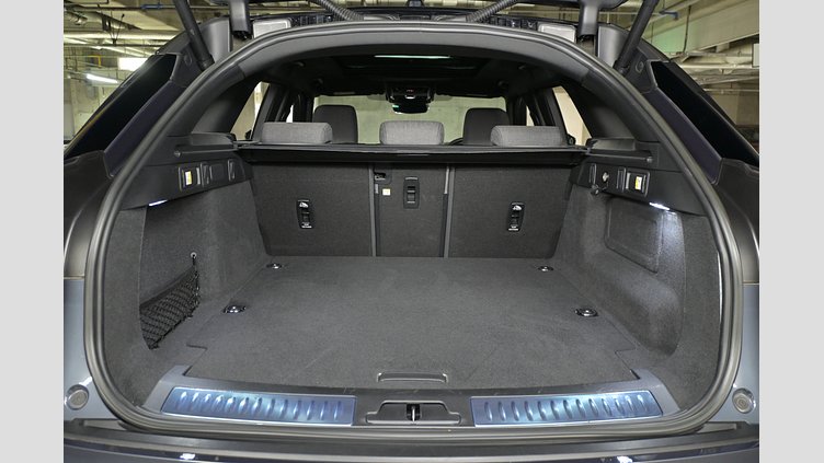 2023 認定中古車 Land Rover Range Rover Velar ヴァレジネブルー P400eプラグインハイブリッド（ガソリン） Standard Wheelbase Dynamic HSE