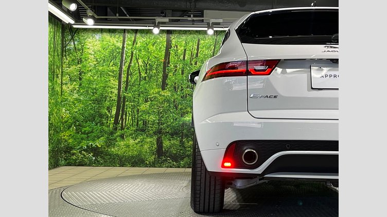 2022 認定中古車 Jaguar E-Pace フジホワイト P250 AWD（オートマチック） R-DYNAMIC SE