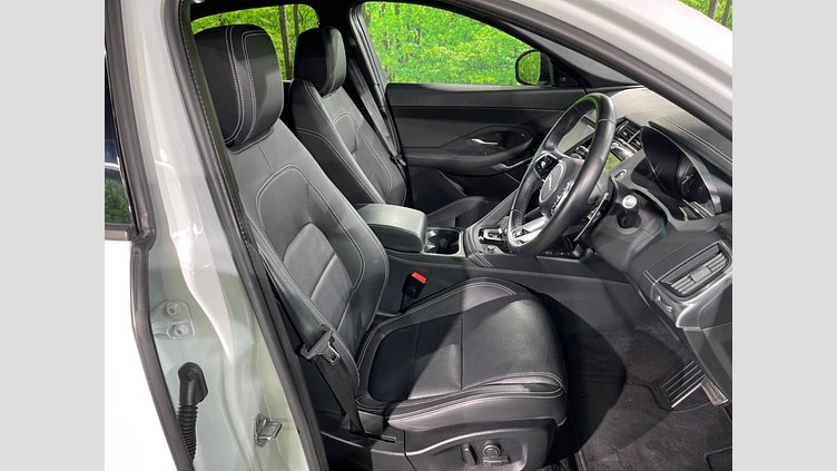 2022 認定中古車 Jaguar E-Pace フジホワイト P250 AWD（オートマチック） R-DYNAMIC SE