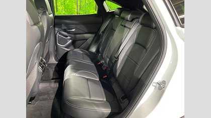 E-Pace 4
