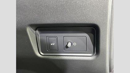E-Pace 56