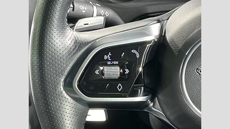 2022 認定中古車 Jaguar E-Pace フジホワイト P250 AWD（オートマチック） R-DYNAMIC SE
