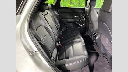 E-Pace 32
