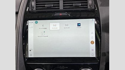 E-Pace 44