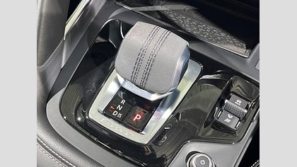 E-Pace 53