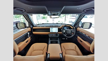 Defender 110 3