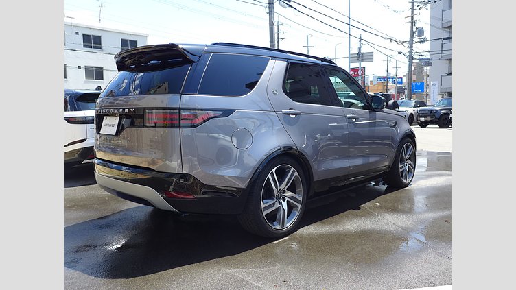 2024 認定中古車 Land Rover Discovery アイガーグレイ D300マイルドハイブリッド（ディーゼル） スタンダードホイールベース Metropolitan Edition