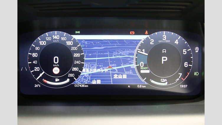 2025 認定中古車 Land Rover Discovery Sport フジホワイト プラグインハイブリッド（ガソリン） Dynamic HSE