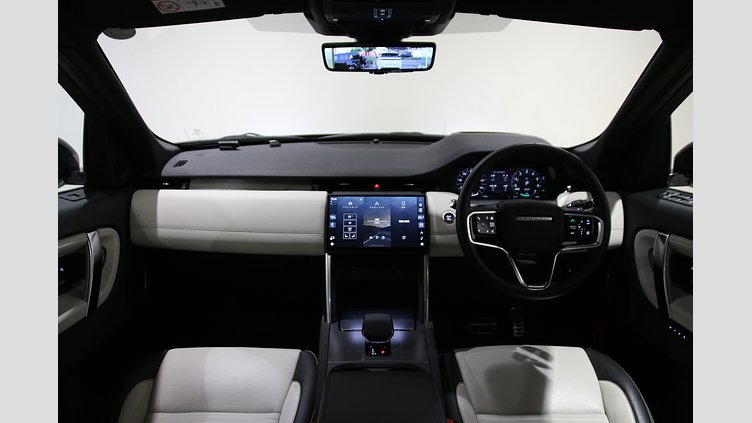 2025 認定中古車 Land Rover Discovery Sport フジホワイト プラグインハイブリッド（ガソリン） Dynamic HSE