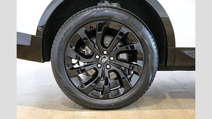 Discovery Sport 9