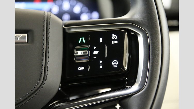 2025 認定中古車 Land Rover Discovery Sport フジホワイト プラグインハイブリッド（ガソリン） Dynamic HSE