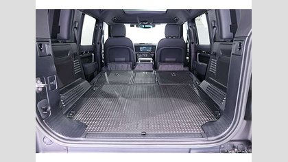 Defender 110 6