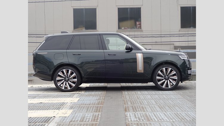 2023 認定中古車 Land Rover Range Rover ベルグレイヴィアグリーン P530 AWD（AT） スタンダードホイールベース SV