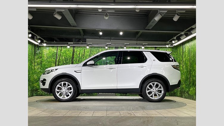 2017 認定中古車 Land Rover Discovery Sport Fuji White 2.0 litre Si4 Petrol HSE