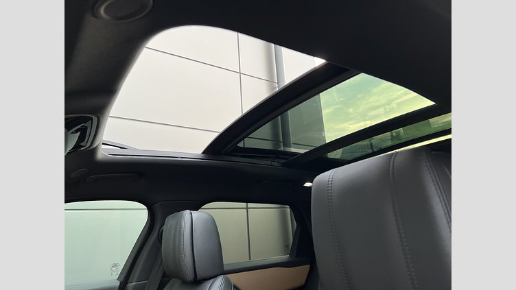 2024 認定中古車 Land Rover Range Rover Velar カルパチアングレイ P400eプラグインハイブリッド（ガソリン） スタンダードホイールベース Dynamic HSE