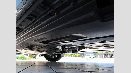 Range Rover Velar 35