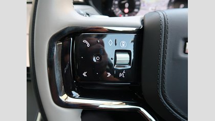 Range Rover Velar 25