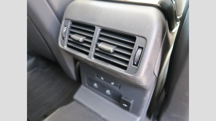 2024 認定中古車 Land Rover Range Rover Velar ヴァレジネブルー P250ガソリン スタンダードホイールベース Dynamic SE