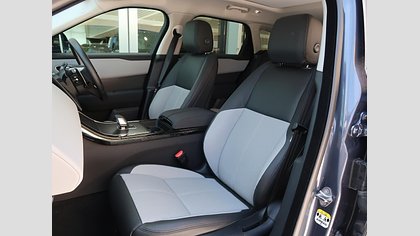 Range Rover Velar 15