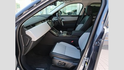 Range Rover Velar 14