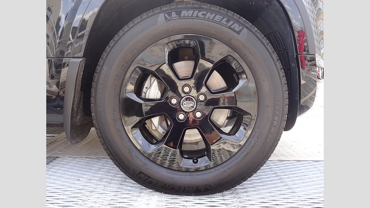 2021 認定中古車 Land Rover Defender 110 サントリーニブラック D300 AWD（AT） X-DYNAMIC SE