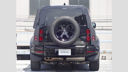 Defender 110 6
