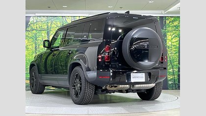 Defender 110 4