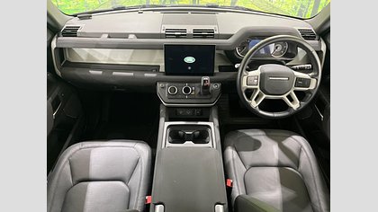 Defender 110 9