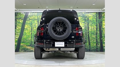 Defender 110 5